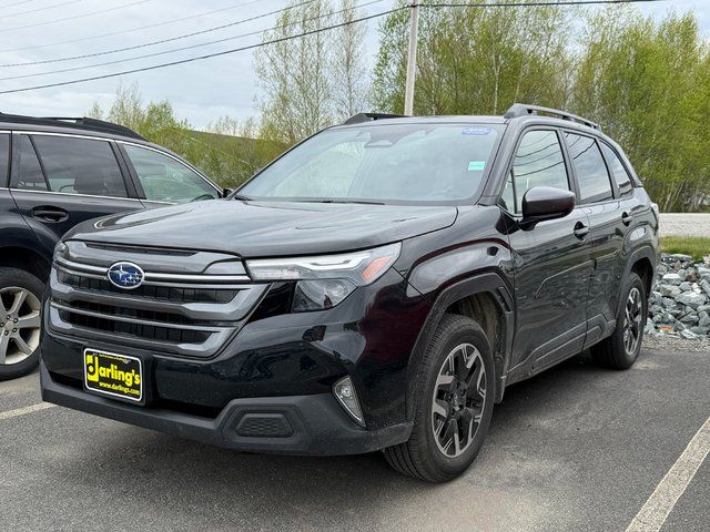2025 Subaru Forester Premium's photo