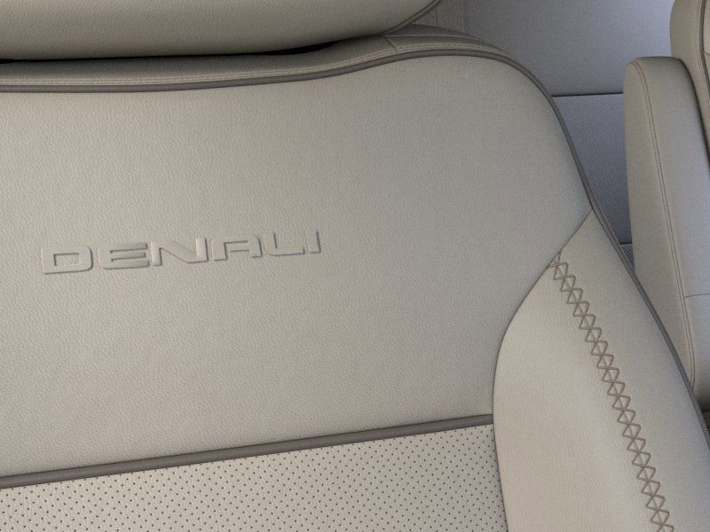 2026 GMC Yukon Denali - Photo 21