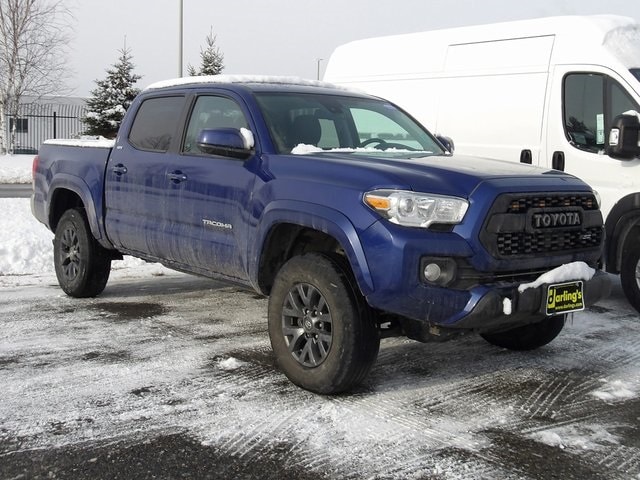 2023 Toyota Tacoma SR5's photo