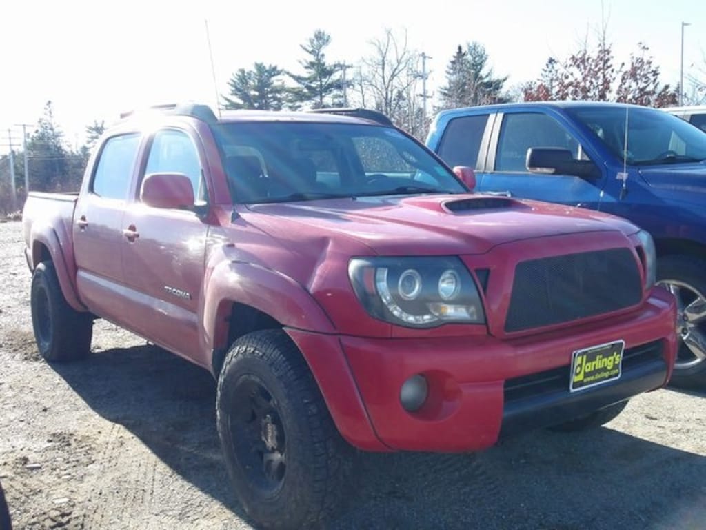 Used 2005 Toyota Tacoma Base (Non-Inspected Wholesale Tow-Off) Truck