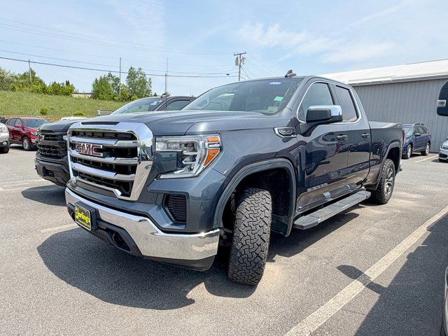 2021 GMC Sierra 4WD Double Cab Standard Box SLE's photo