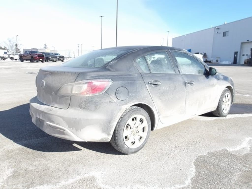 Used 2011 Mazda Mazda3 i Sport (Non-Inspected Wholesale Tow-Off) Sedan