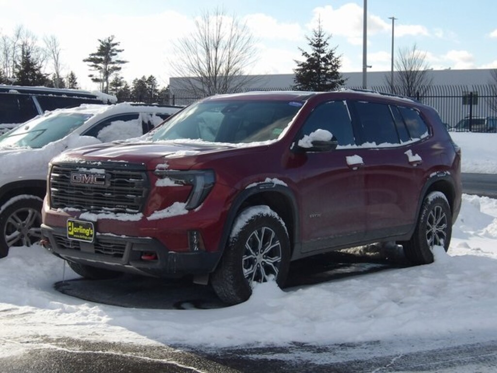 Used 2025 GMC Acadia AT4 SUV