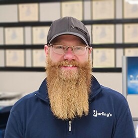 Staff member Jason Fletcher from ID_89133e