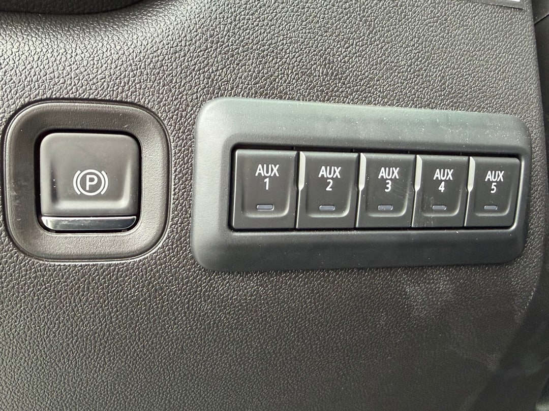 2025 GMC Sierra 3500HD Pro - Photo 17