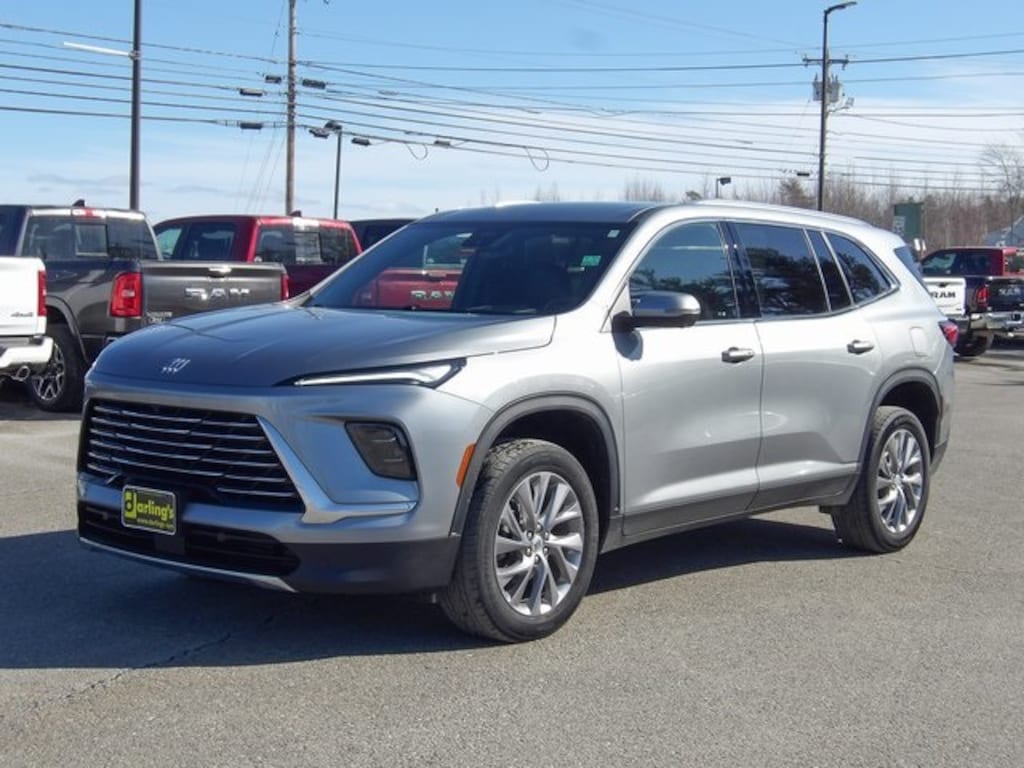 Certified 2025 Buick Enclave Preferred (Darling's Certified) SUV