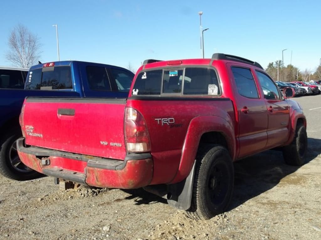 Used 2005 Toyota Tacoma Base (Non-Inspected Wholesale Tow-Off) Truck