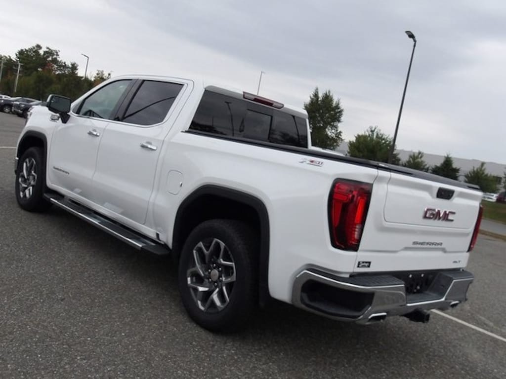 Used 2025 GMC Sierra 1500 SLT (Premium) Truck