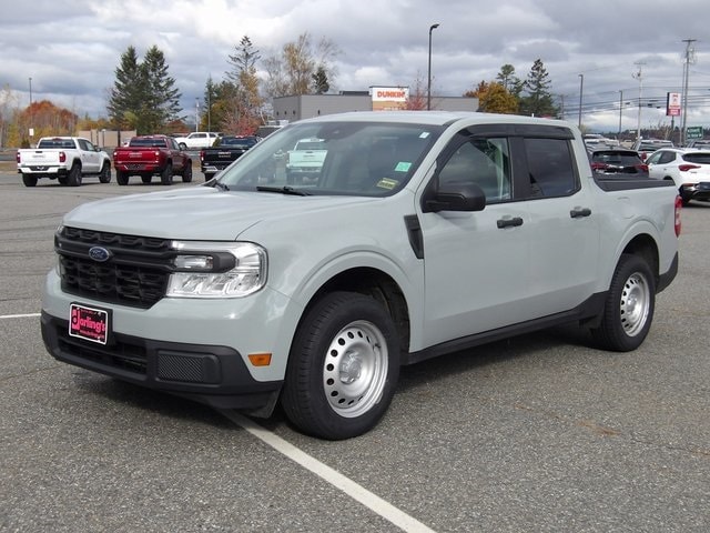 2022 Ford Maverick XL's photo