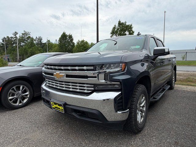 2022 Chevrolet Silverado 1500 LT 4X4 Crew Cab Short Box's photo