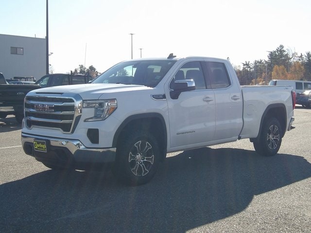 2020 GMC Sierra 1500 SLE's photo