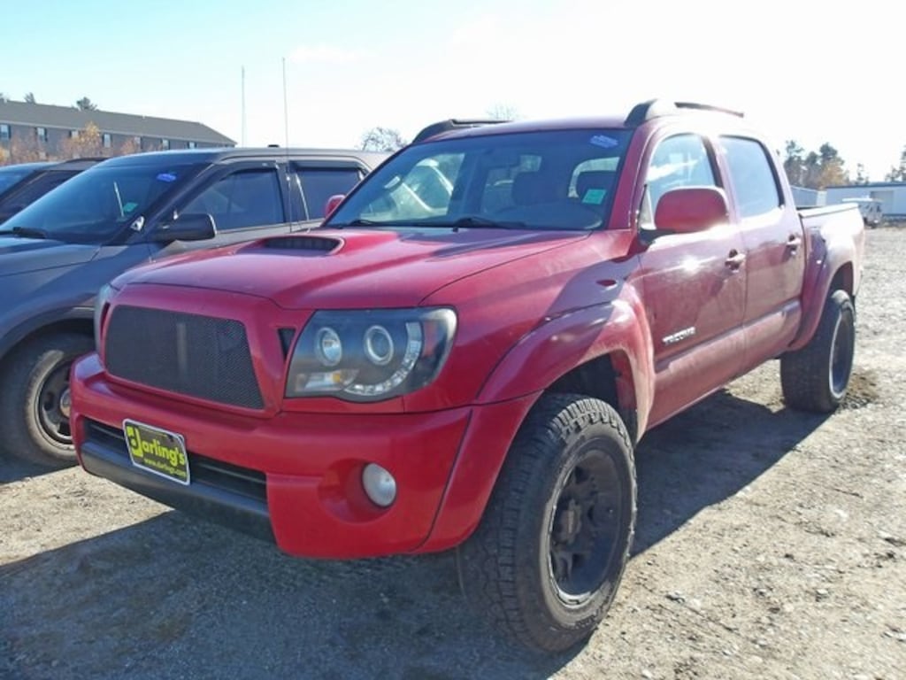 Used 2005 Toyota Tacoma Base (Non-Inspected Wholesale Tow-Off) Truck