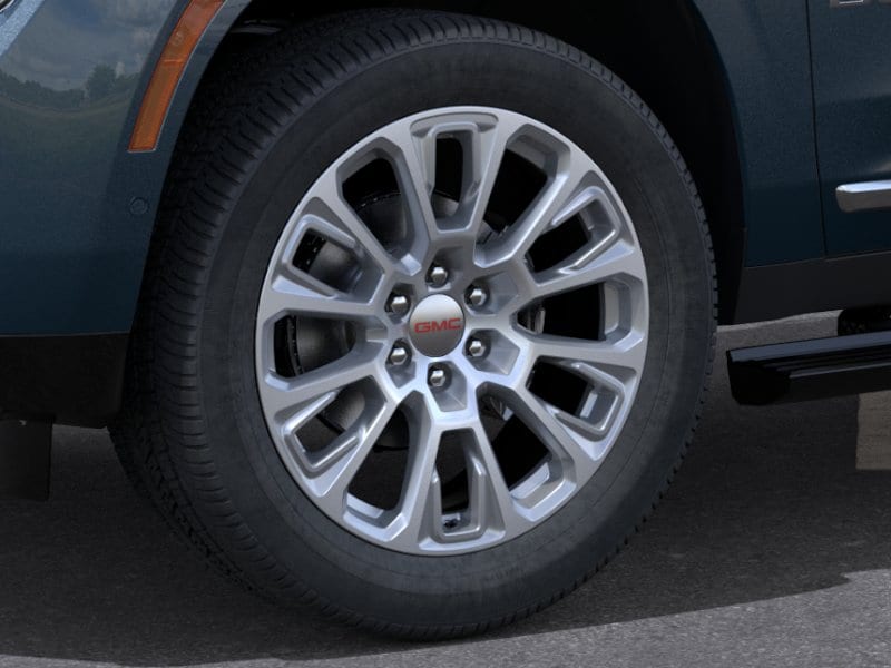 2026 GMC Yukon Denali - Photo 33