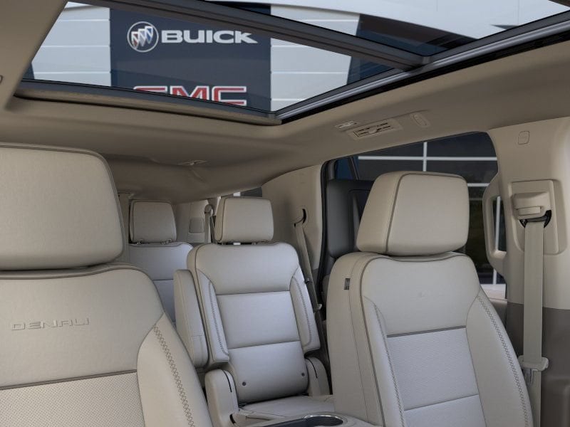 2026 GMC Yukon Denali - Photo 24