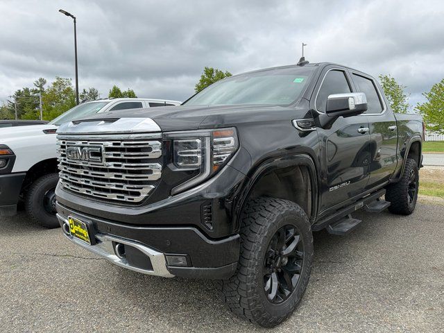2024 GMC Sierra Denali 4WD Crew Cab Short Box's photo