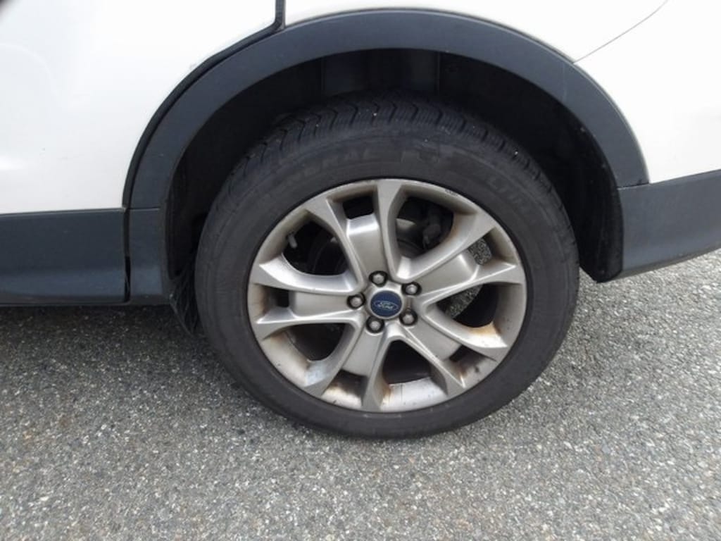 Used 2015 Ford Escape Titanium (Non-Inspected Wholesale Tow-Off) SUV