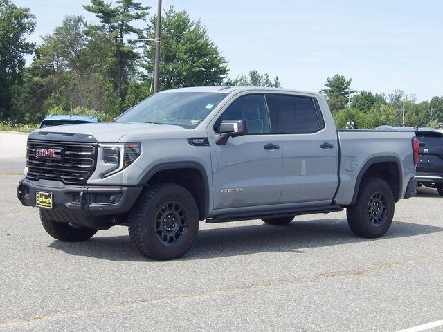 2024 Gmc Sierra 1500 AT4X photo 3