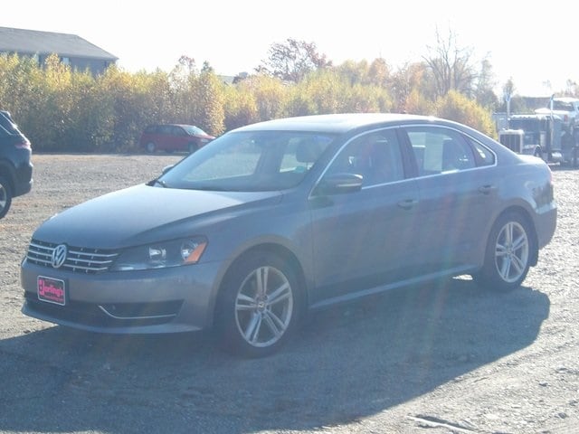 2015 Volkswagen Passat SE