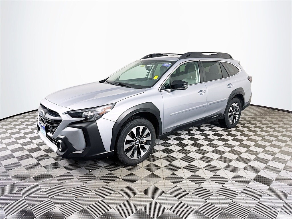 2023 Subaru Outback Limited XT Premium photo 3
