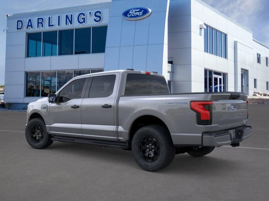 New 2025 Ford F-150 Lightning XLT Truck
