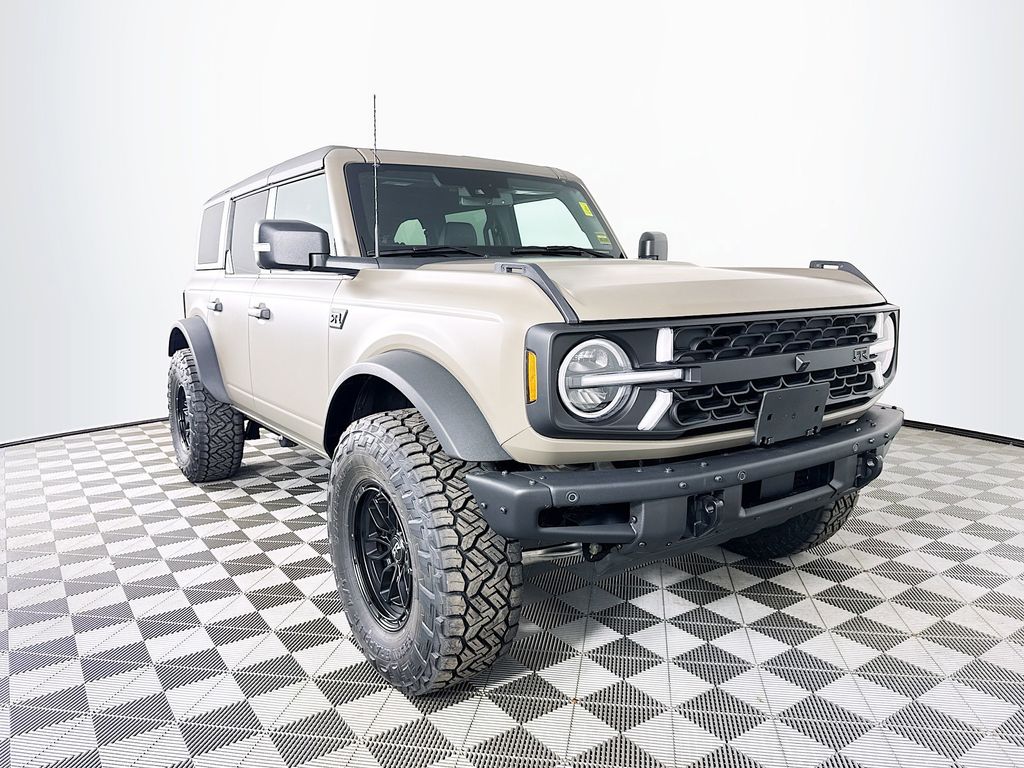 2025 Ford Bronco 4-Door Badlands