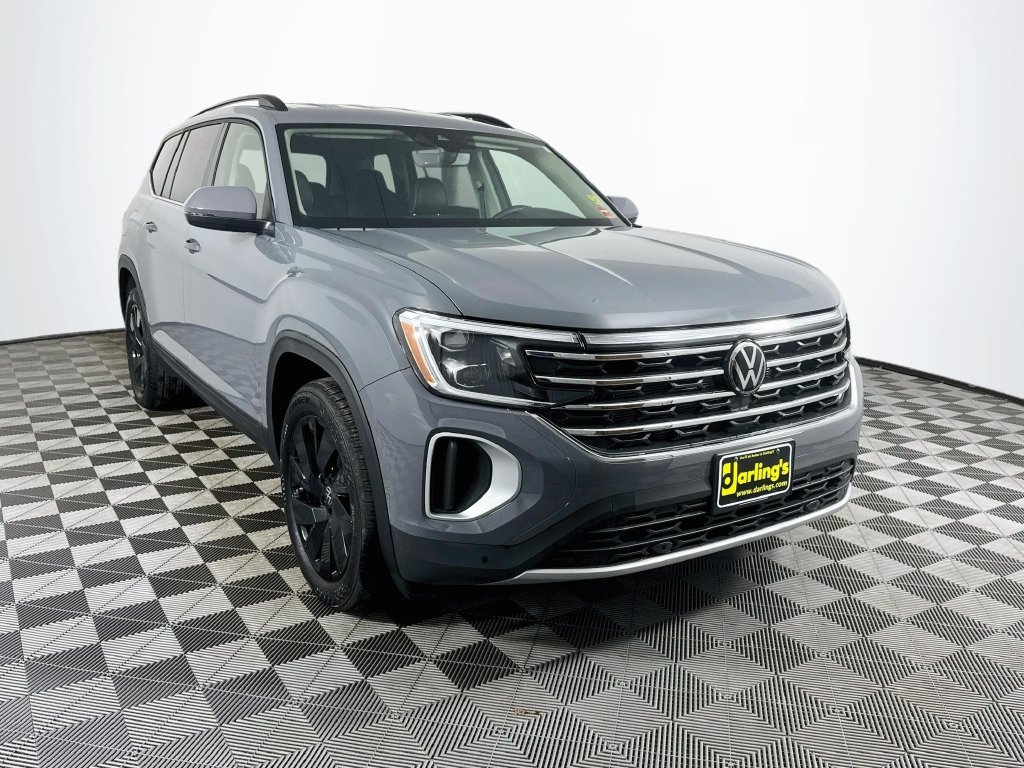 2026 Volkswagen Atlas SE w/Tech
