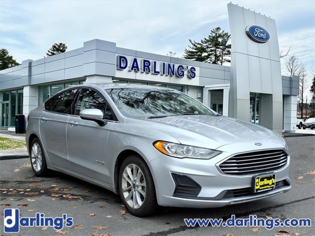 Used 2019 Ford Fusion Hybrid SE Sedan