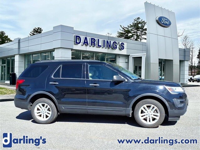 2017 Ford Explorer Base photo 4