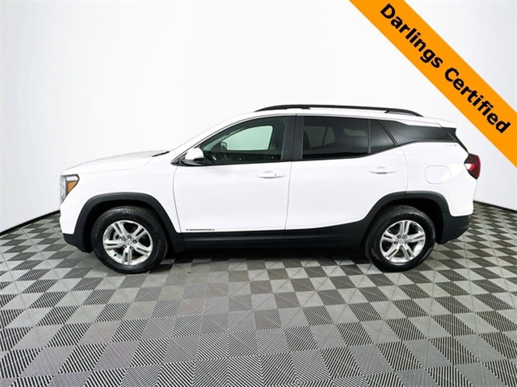 Used 2023 GMC Terrain SLE SUV