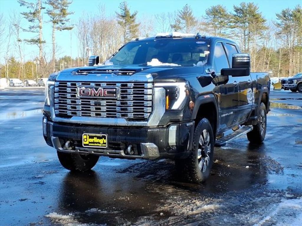 Used 2024 GMC Sierra 2500 HD Denali Truck Crew Cab