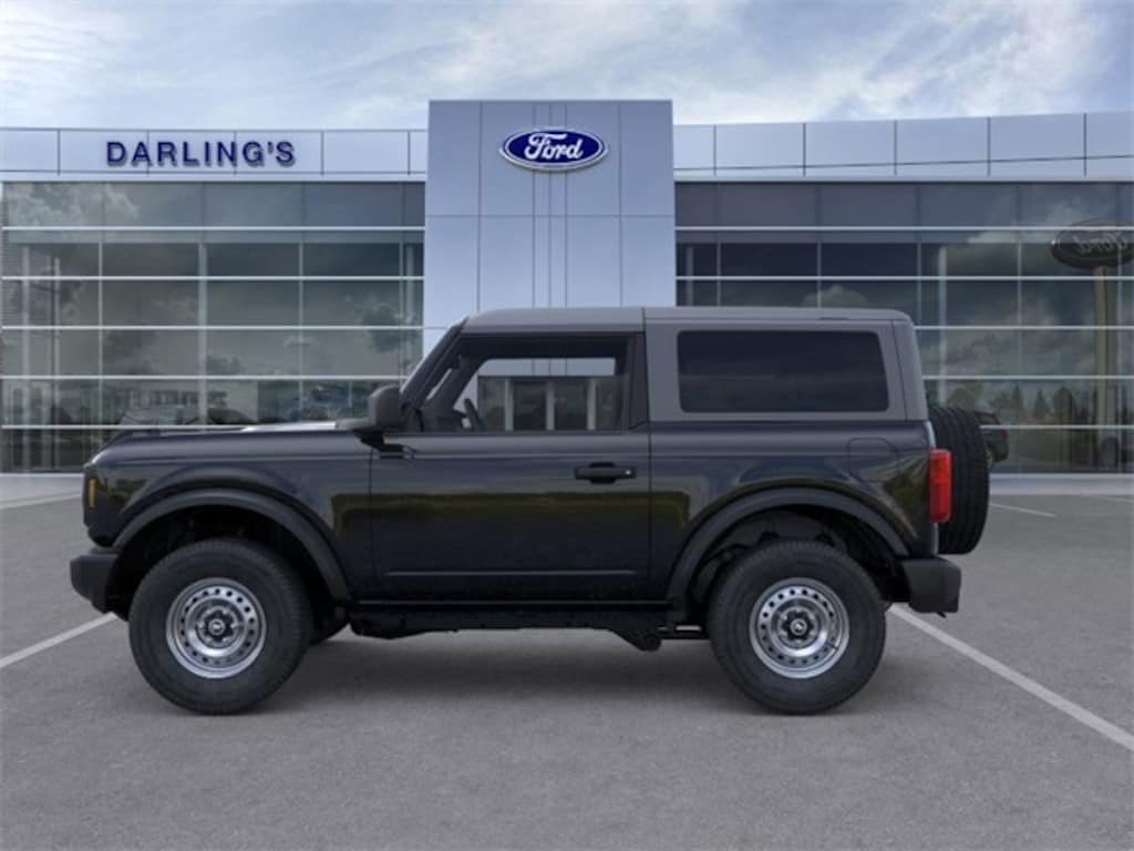 New 2025 Ford Bronco Base SUV