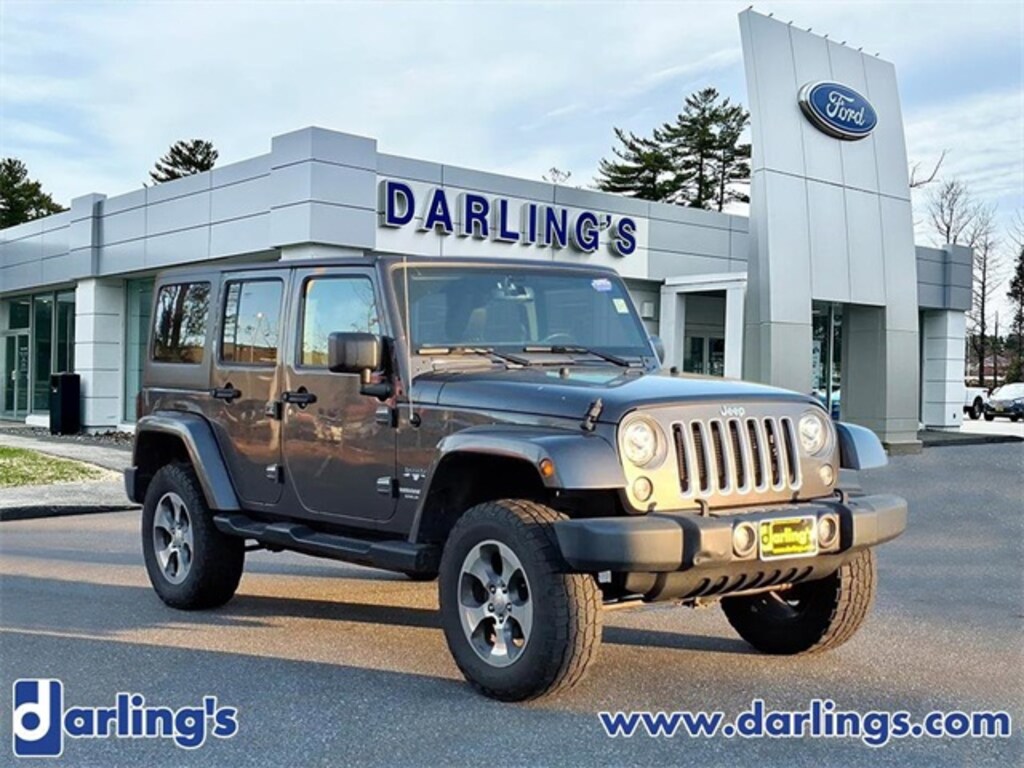 Used 2017 Jeep Wrangler JK Unlimited Sahara 4x4 SUV