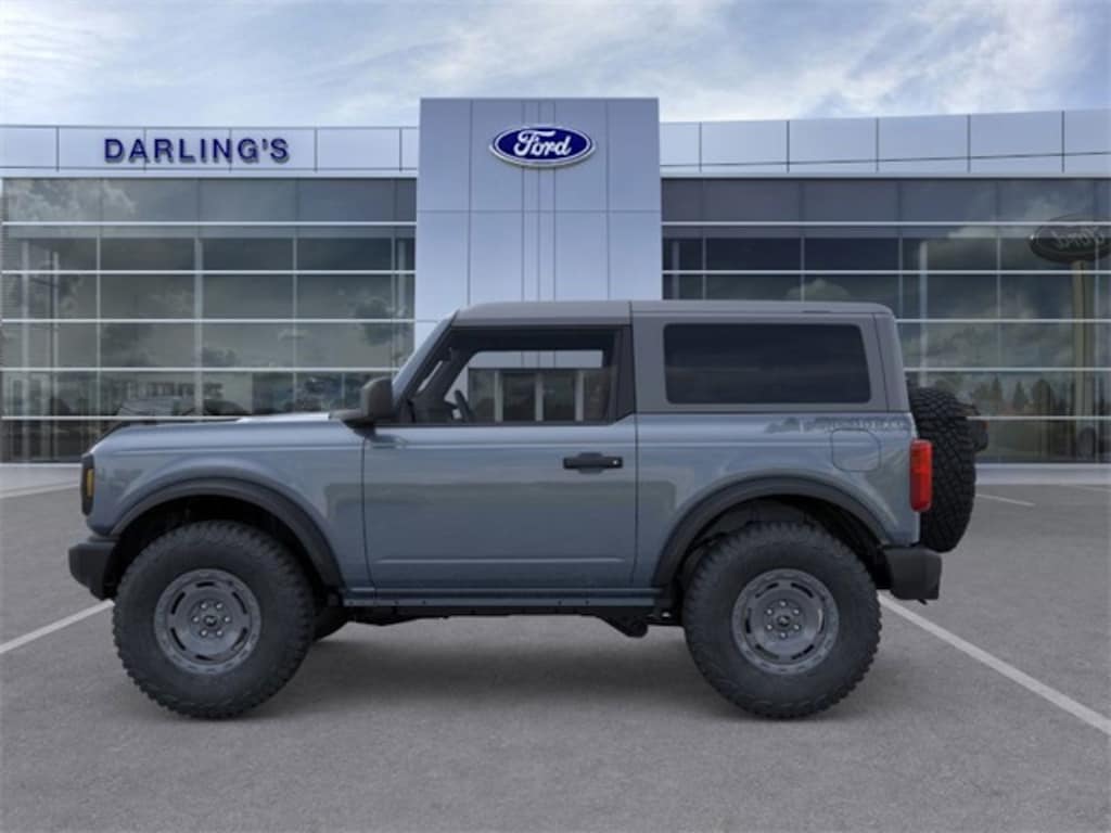 New 2025 Ford Bronco Base SUV