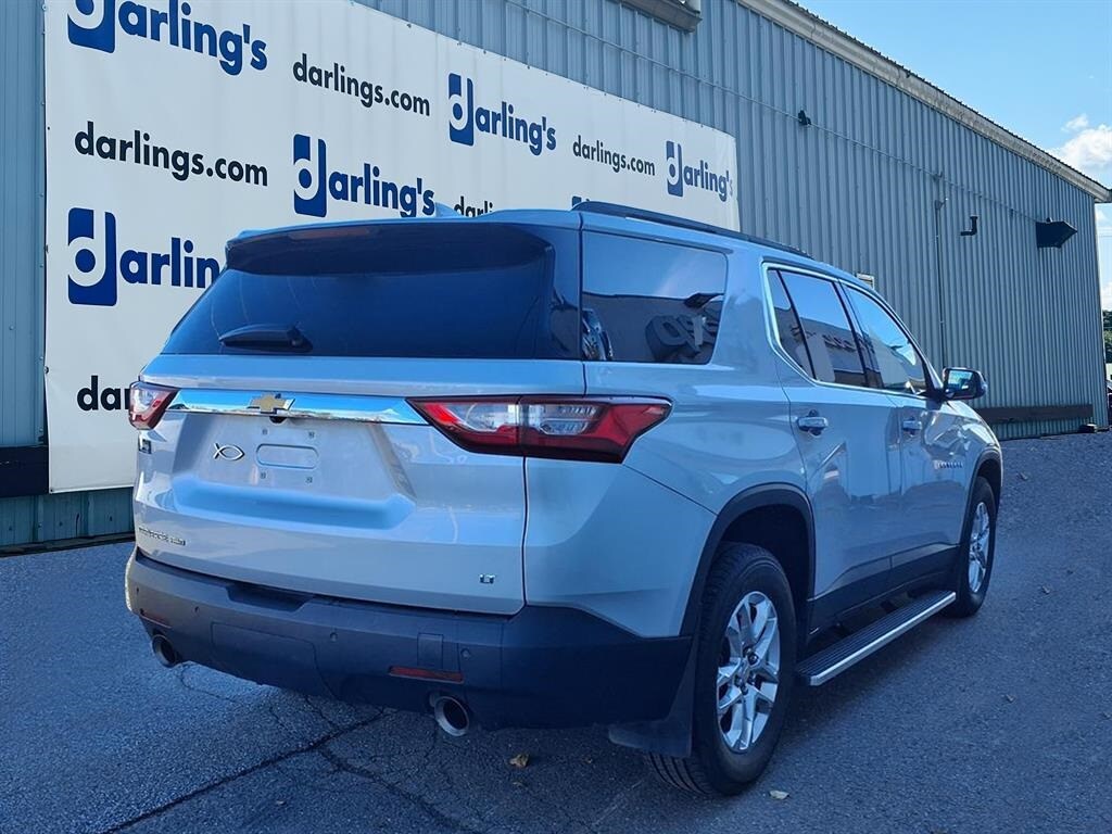 2021 Chevrolet Traverse Leather photo 4