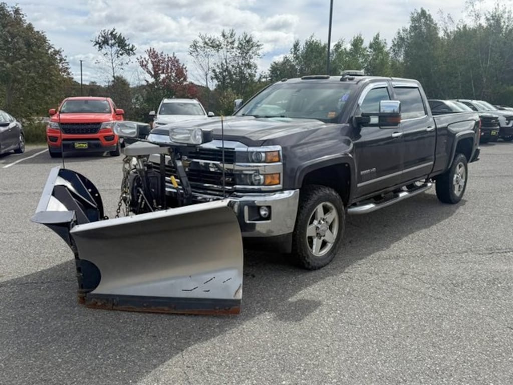Used 2015 Chevrolet Silverado 2500 HD LTZ (Non-Inspected Wholesale Tow-Off) Truck