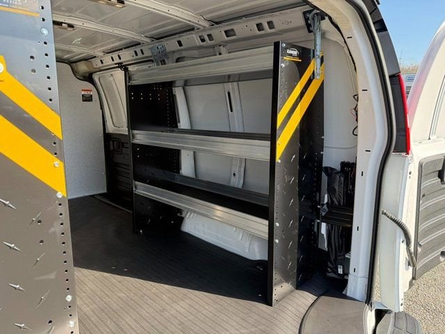 2025 Chevrolet Express Cargo Work Van - Photo 10