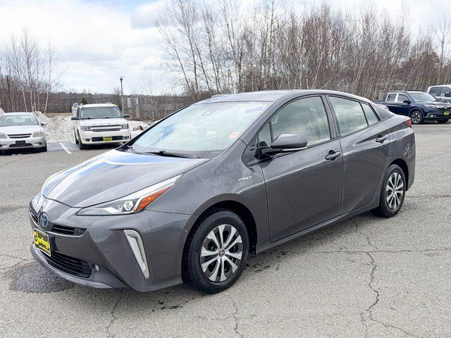 2019 Toyota Prius LE