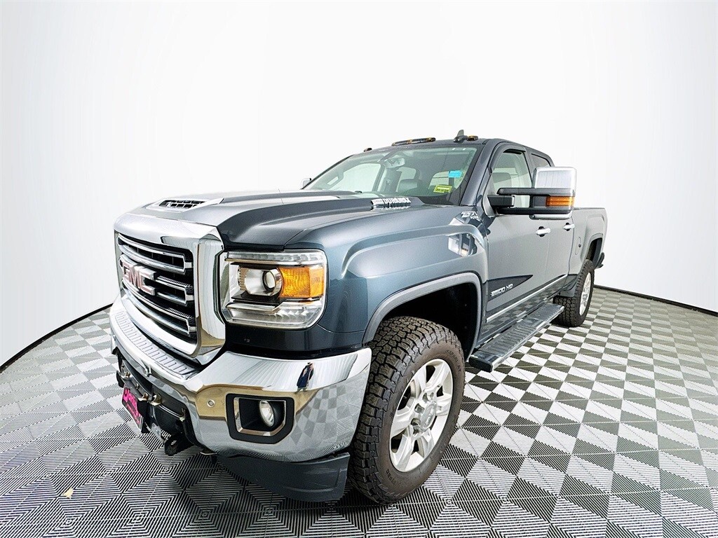 2018 Gmc Sierra SLT photo 2