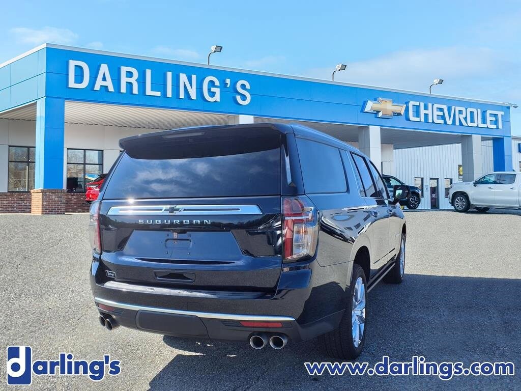 2024 Chevrolet Suburban High Country photo 4