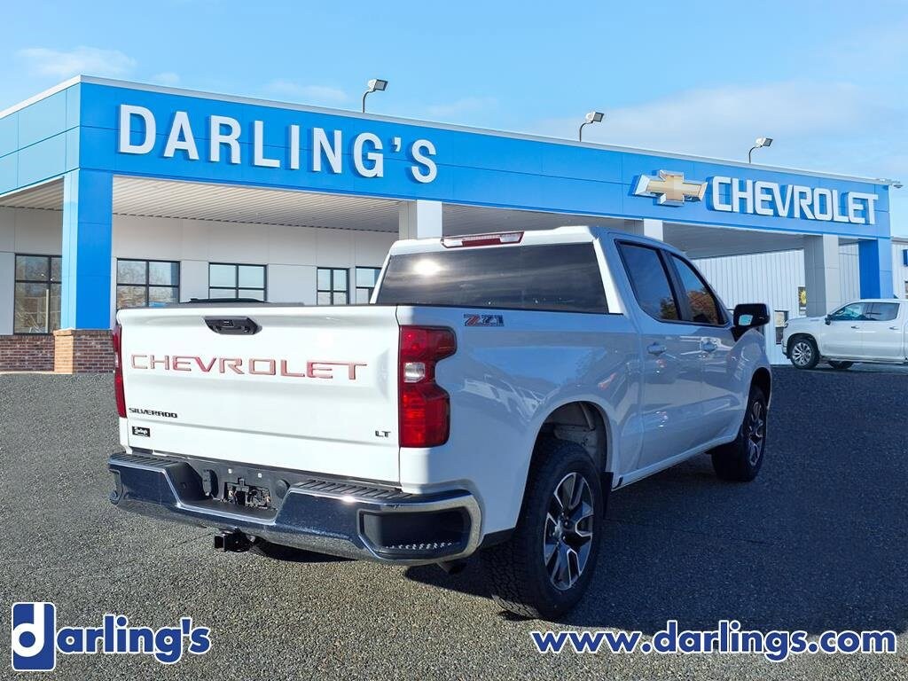 2022 Chevrolet Silverado 1500 LT photo 4