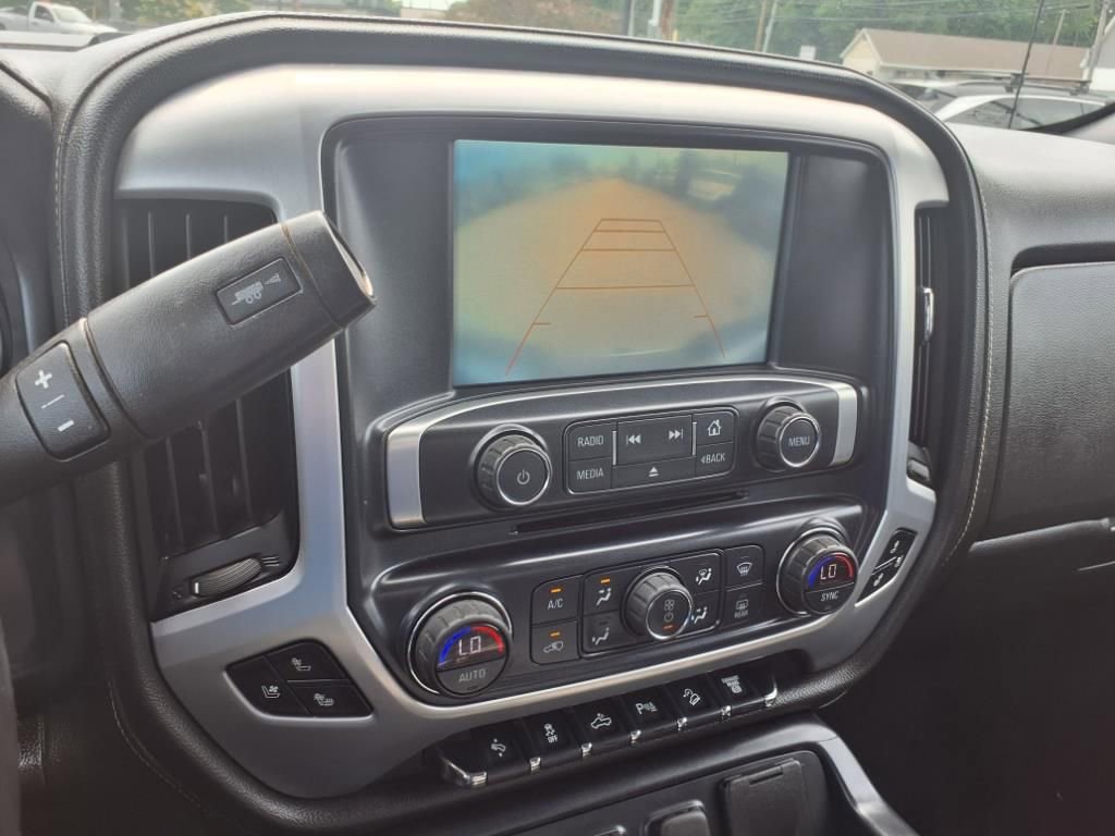 2018 GMC Sierra 2500HD SLT - Photo 16