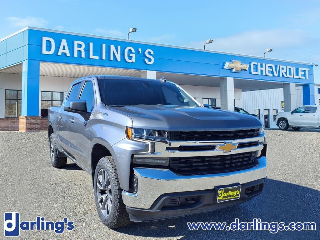 2022 Chevrolet Silverado 1500 LT photo 2