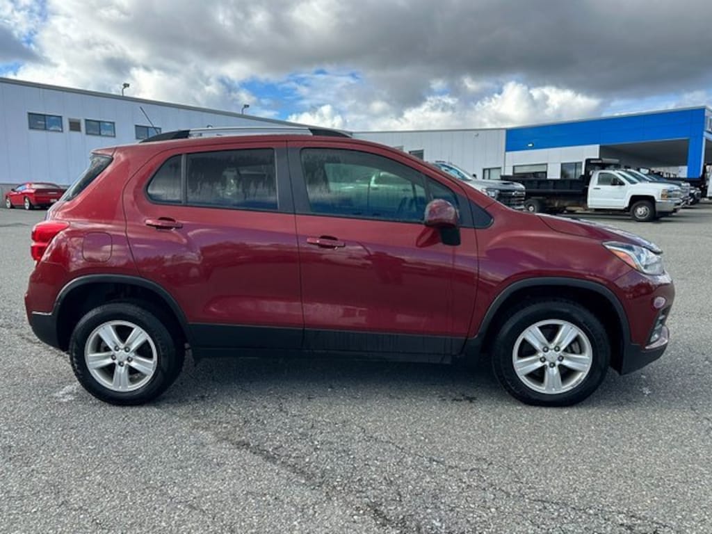 Used 2022 Chevrolet Trax LT (Premium) SUV