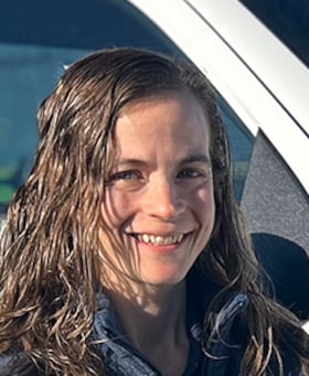 Staff member Becca Mantelli from ID_c0db31