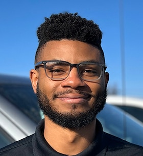 Staff member Darion Williams from ID_c0db31