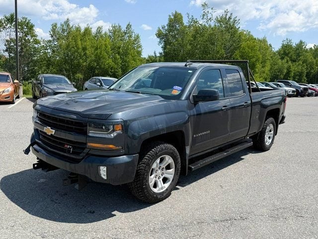 2019 Chevrolet Silverado 1500 LT Z71 4X4 Double Cab Std Box's photo
