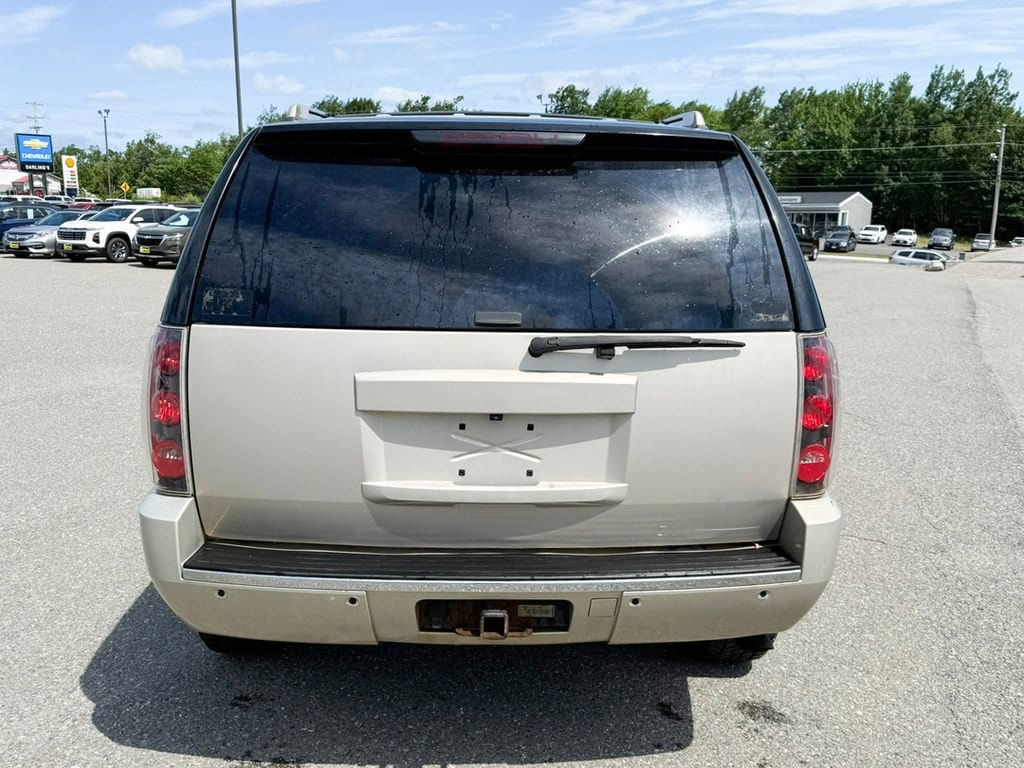 Used 2007 GMC Yukon Denali with VIN 1GKFK63897J291373 for sale in Ellsworth, ME