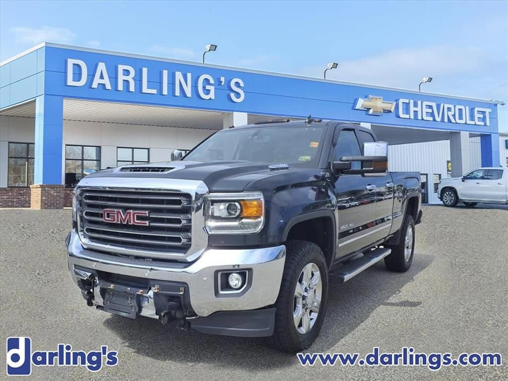 2018 GMC Sierra 4WD Double Cab Standard Box SLT's photo
