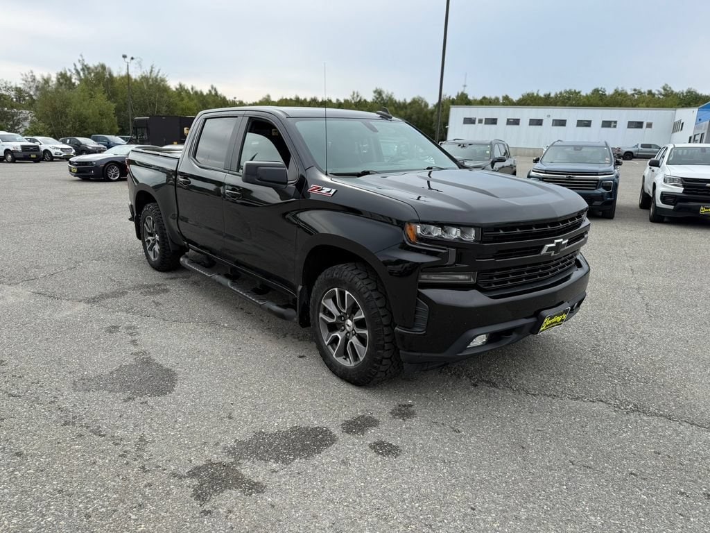 Used 2020 Chevrolet Silverado 1500 RST with VIN 3GCUYEED8LG146052 for sale in Ellsworth, ME