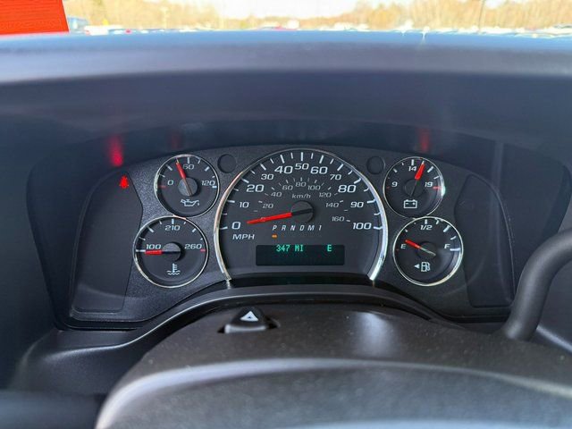 2025 Chevrolet Express Cargo Work Van - Photo 6